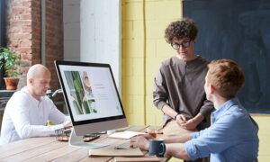 Lire la suite à propos de l’article Dramatically benchmarks collaborative growth